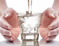 Uống nước tại nhà tưởng chừng đơn giản nhưng lại có thể gây ung thư